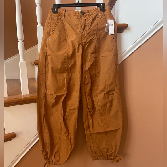 Anthropologie NWT size XS, runs slightly large, Pilcro utility pants w/tie ankle - Picture 2 of 16